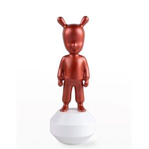Lladro The Guest, Metallic Red - Exclusive Premiere